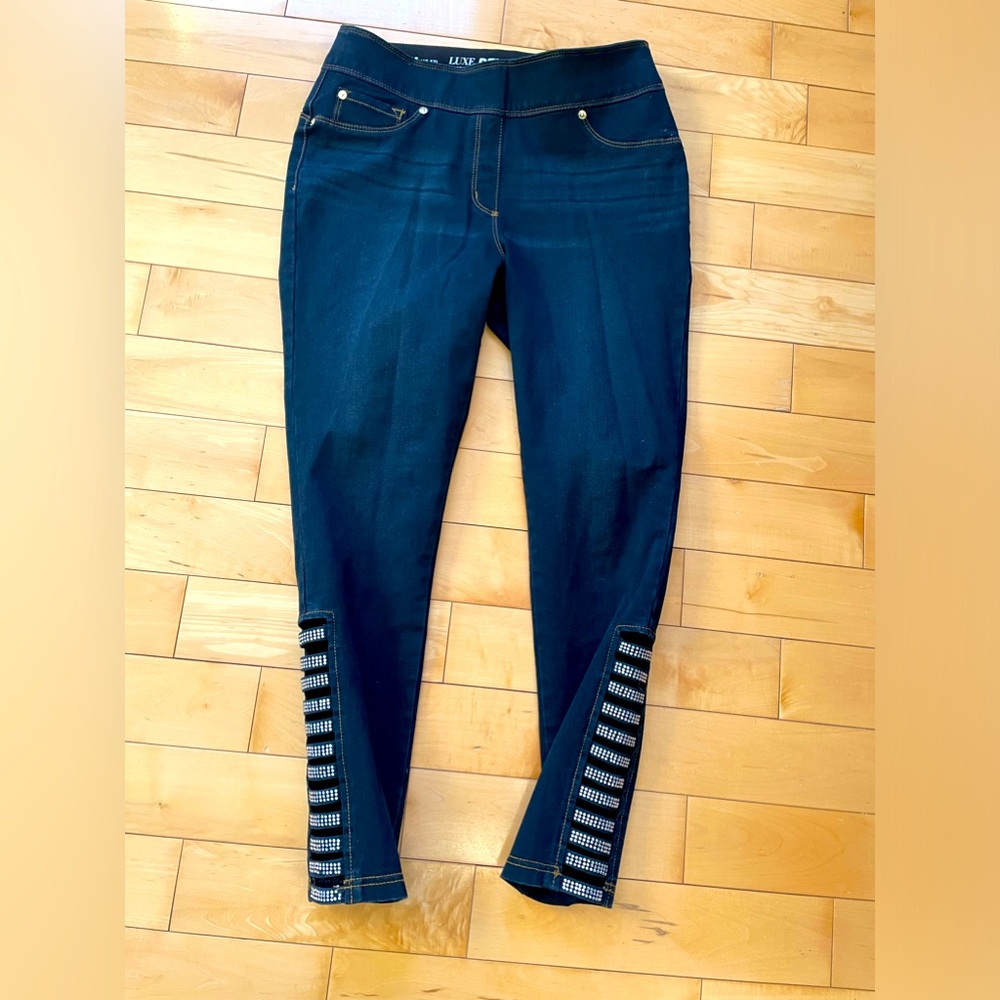 Nygard slims, with Sworski crystal